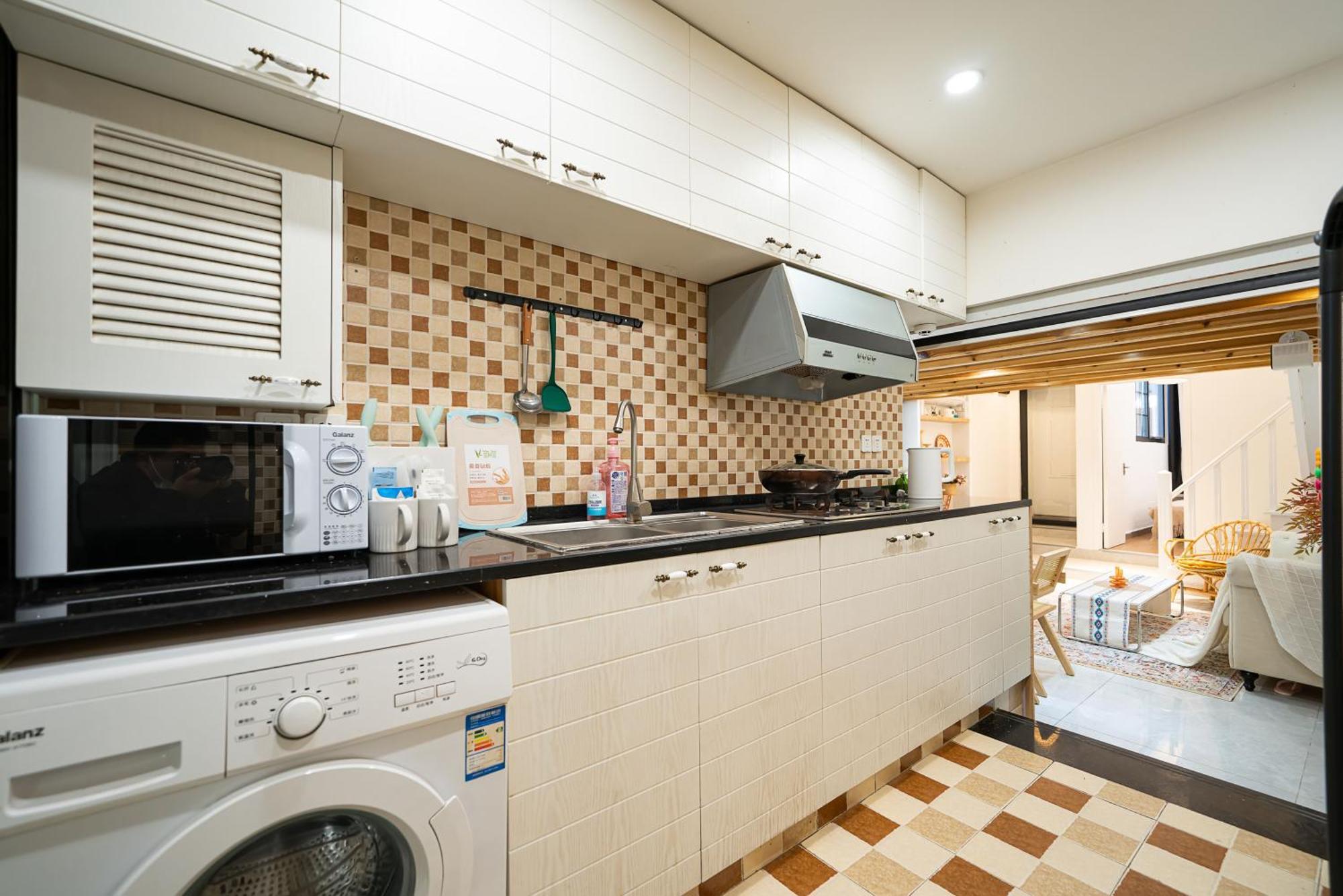 Shanghai Downtown Yi Du B&B - Near South Shaanxi Road Metro Station 600Meters Εξωτερικό φωτογραφία